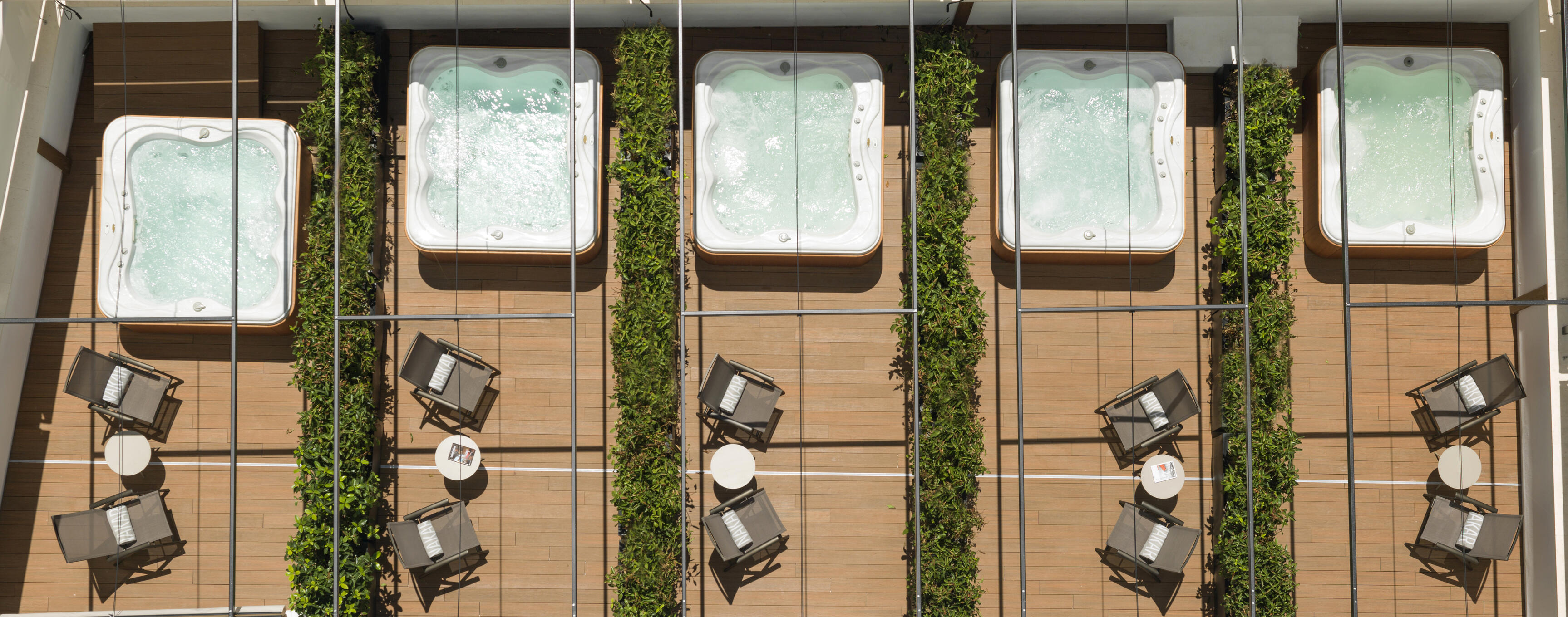 NAKAR Hotel - Room Deluxe (6).jpg